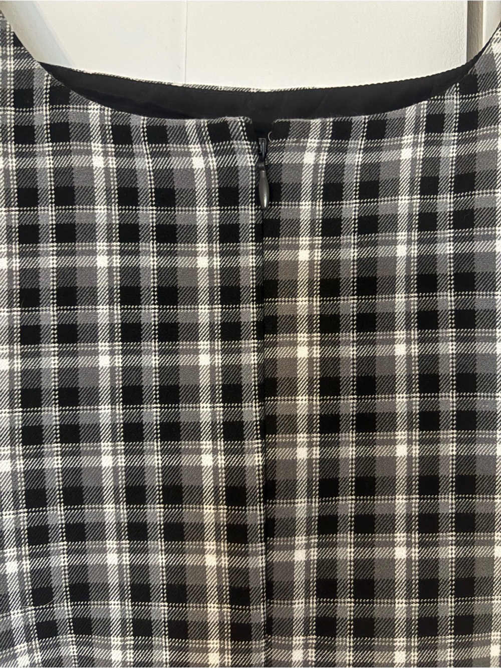 GAP Black & White Plaid Square-Neck Pleated Mini Dress - Picture 6 of 7